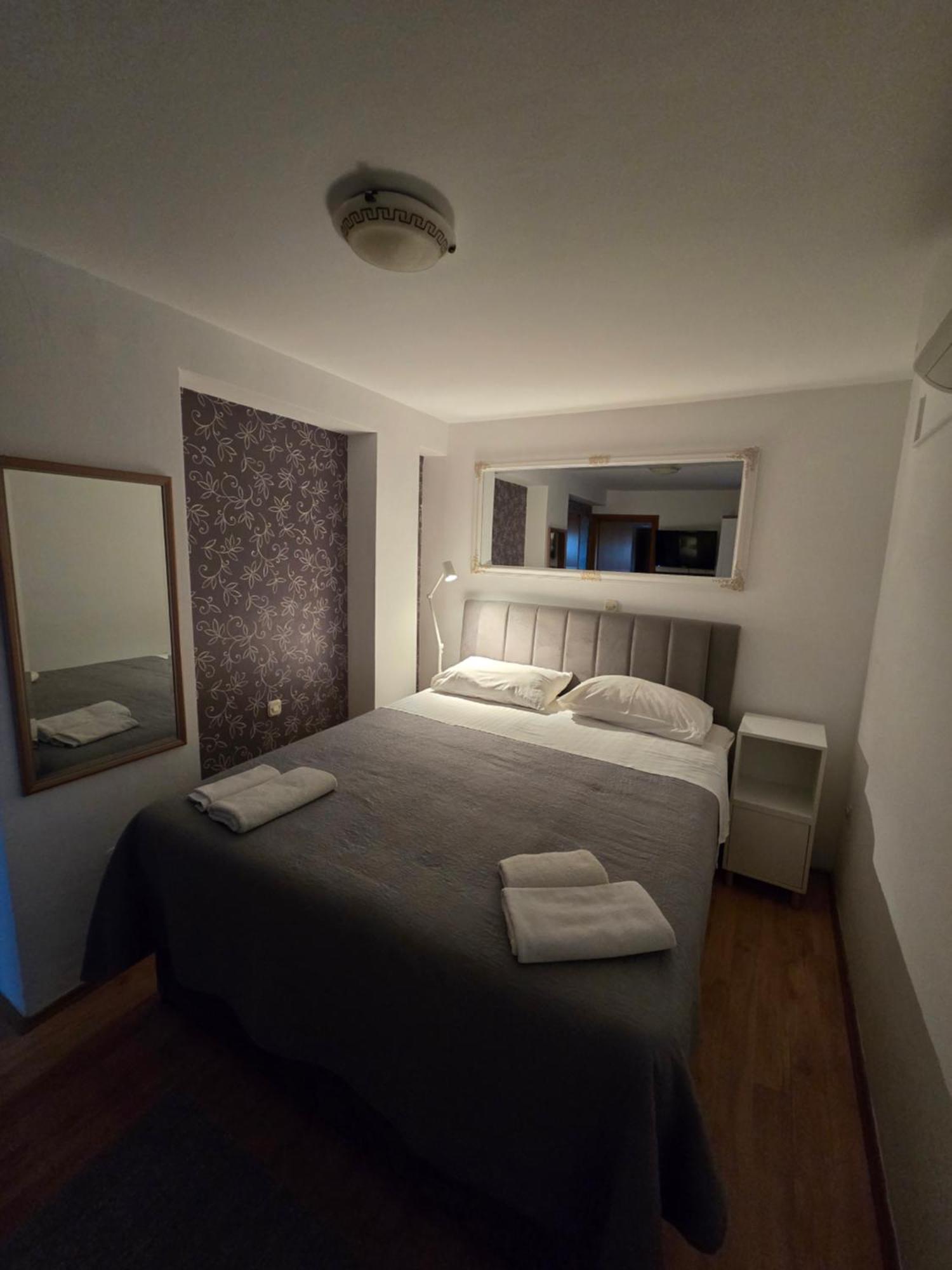 Guest Accomodation Zura سكرادين المظهر الخارجي الصورة