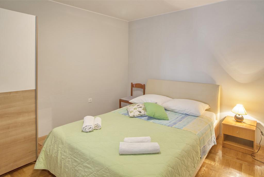 Guest Accomodation Zura سكرادين المظهر الخارجي الصورة